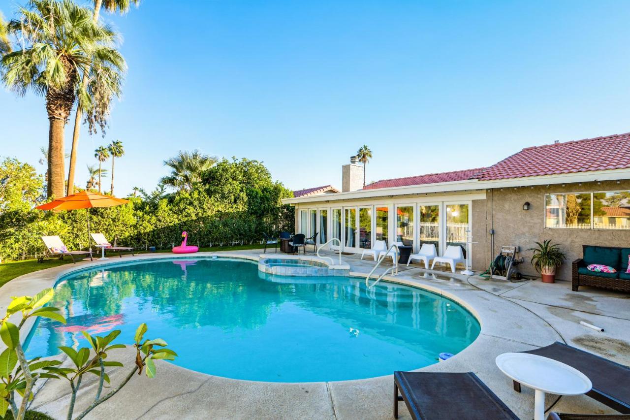 Desert Pool House: Sun, Swim, Sip & Stay Indio Kültér fotó
